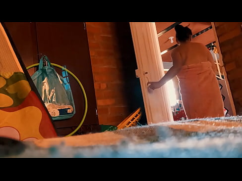 ❤️ Менин акем душка кирип ээрчийт, мен душка түшсөм, ал мени эркелетет. ️❌ Сонун порно ky.hdporn24.ru ❌❤